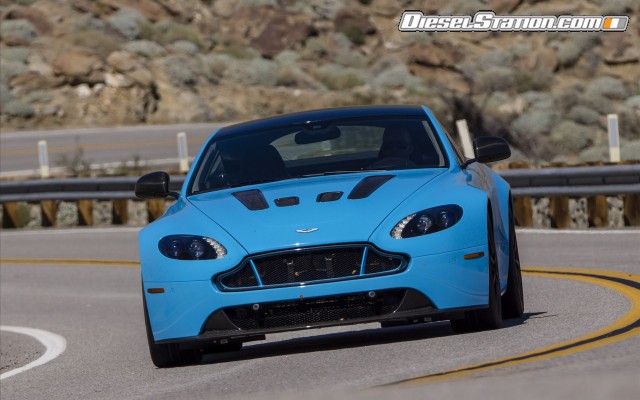 Aston Martin V12 Vantage S 2014 Widescreen Picture #37 Aston Martin V12 Vantage S 2014 Widescreen Picture #37
